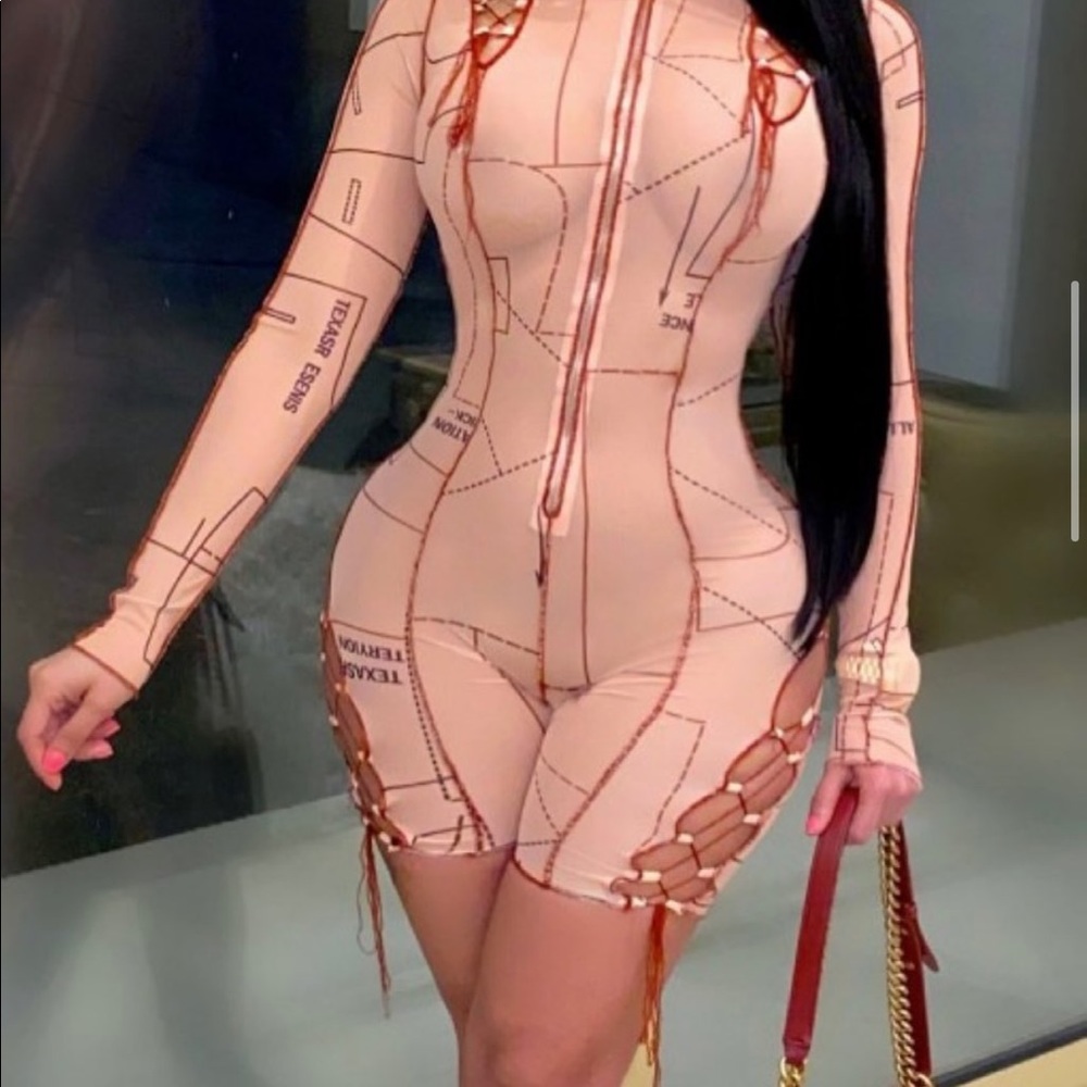 One piece set
